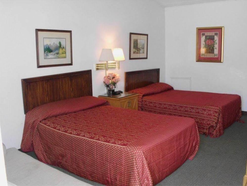 Underwood Motel 외부 사진